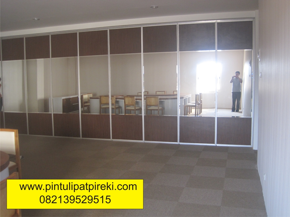 CV. PIREKI ASIA - Spesialis Pintu Lipat & Partisi Geser