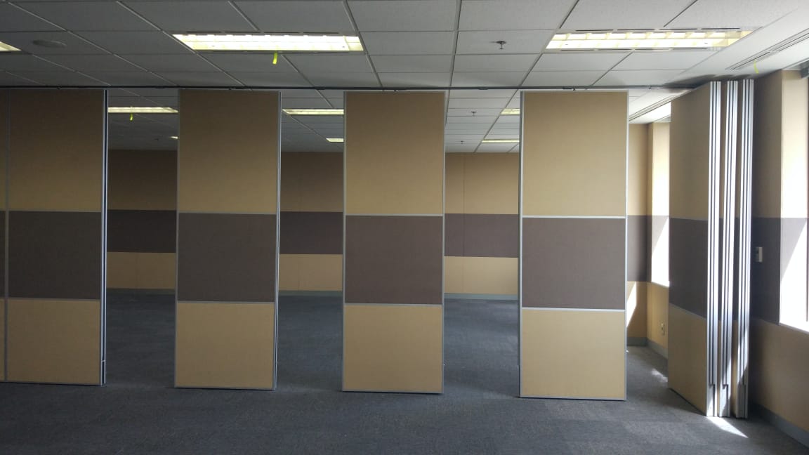 Partisi Pintu Lipat Solusi Terbaik Dalam Membagi Ruangan